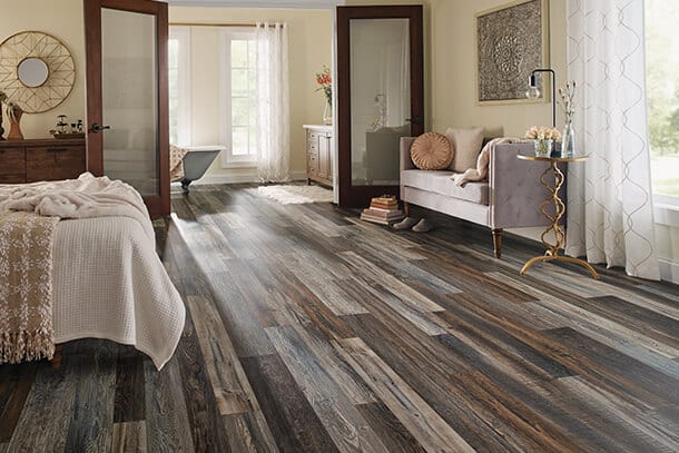 Vinyl Plank Flooring — Toronto